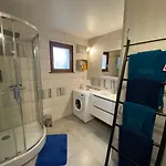Mallo's Avec Parking Gratuit Et 2 Balcons Apartment
