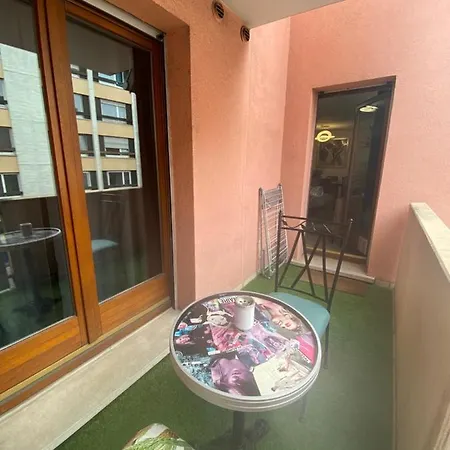 Mallo's Avec Parking Gratuit Et 2 Balcons Colmar