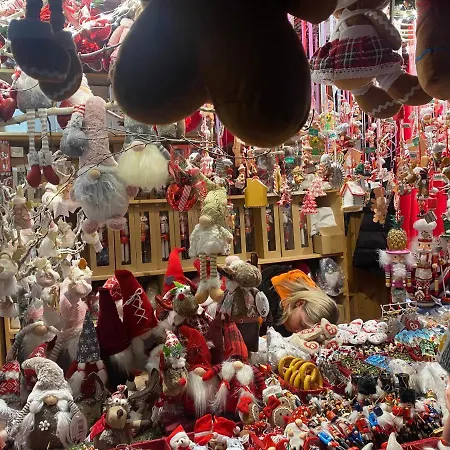 Mallo's Avec Parking Gratuit Et 2 Balcons *