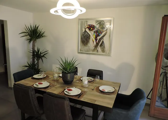 Apartment Mallo's Avec Parking Gratuit Et 2 Balcons *