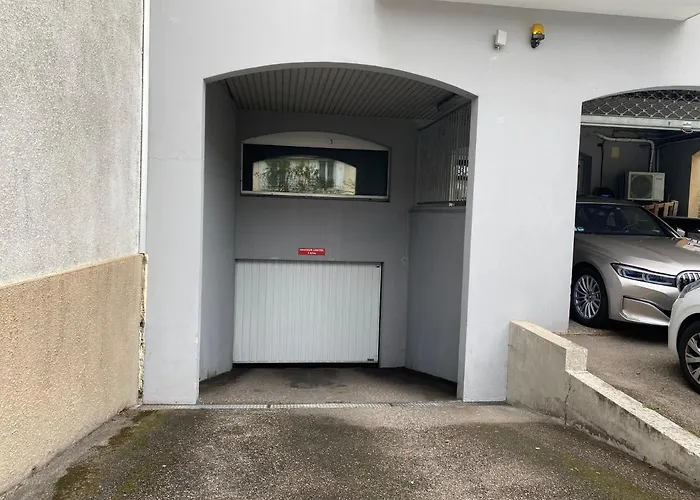 Mallo's Avec Parking Gratuit Et 2 Balcons Apartment *