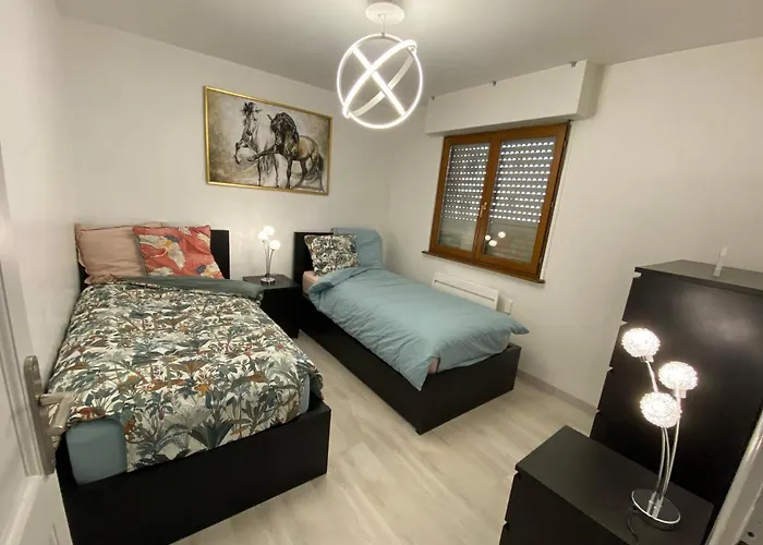 Mallo's Avec Parking Gratuit Et 2 Balcons Apartment