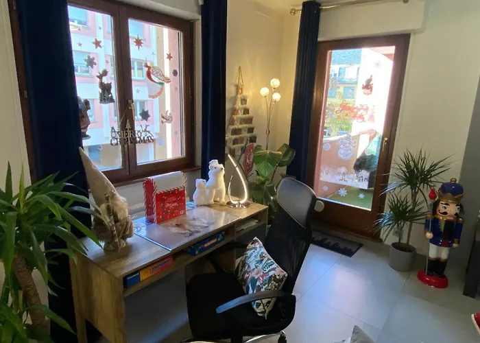 Mallo's Avec Parking Gratuit Et 2 Balcons *